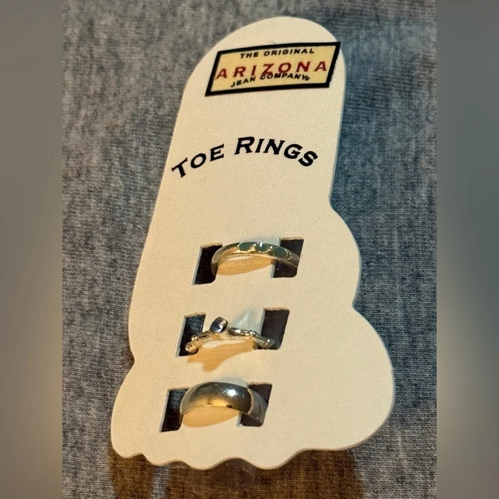 Arizona Jean Company Silver Toe Rings Set NWT